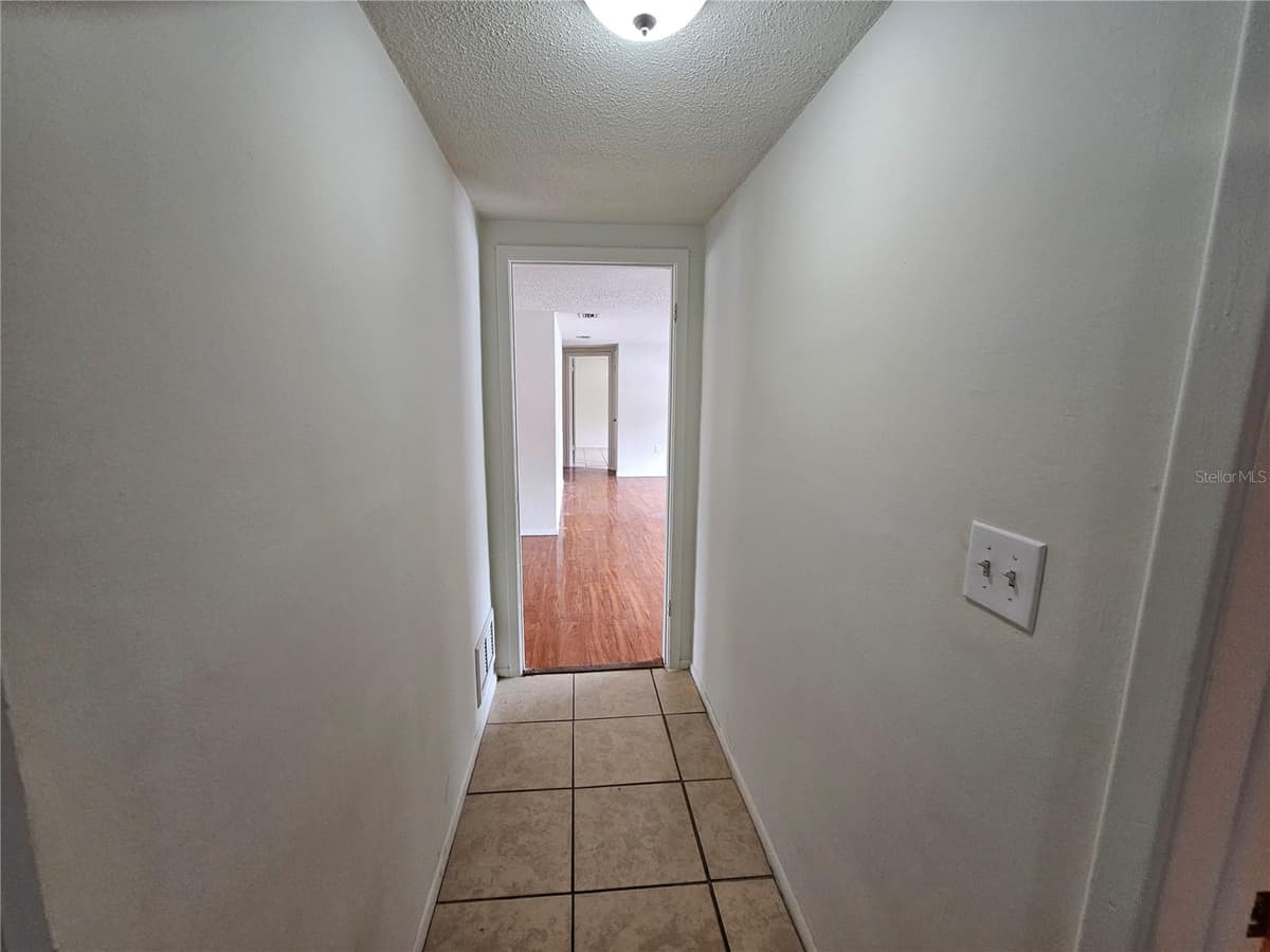 6945 TWILITE DRIVE — photo 43 of 46