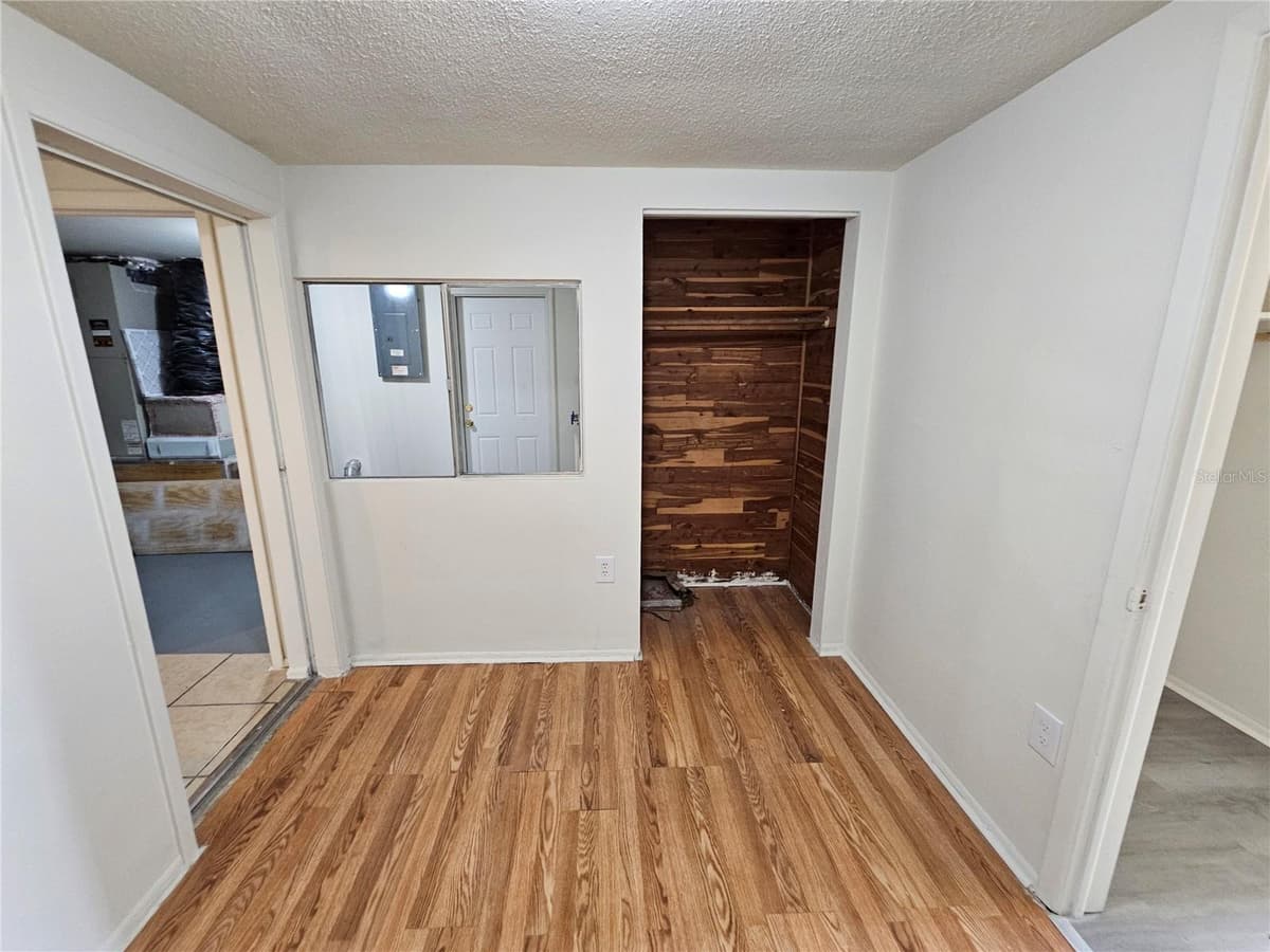 6945 TWILITE DRIVE — photo 40 of 46