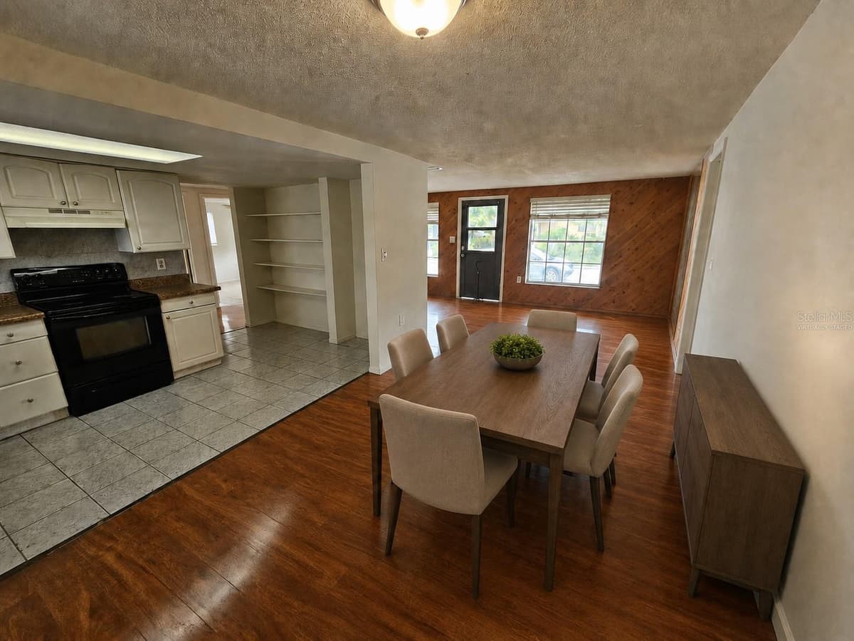 6945 TWILITE DRIVE — photo 7 of 46