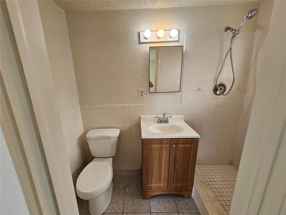6945 TWILITE DRIVE — photo 38 of 46