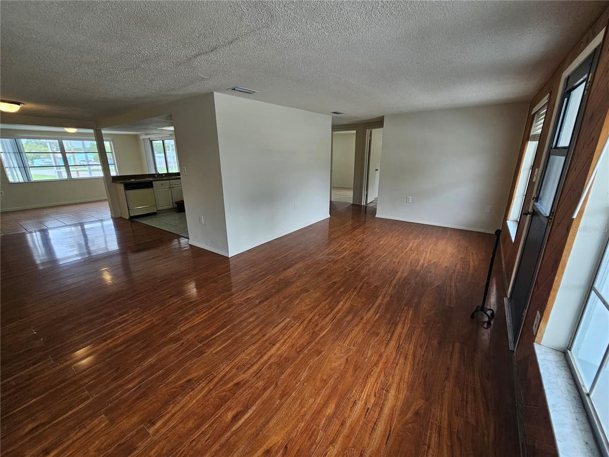 6945 TWILITE DRIVE — photo 27 of 46