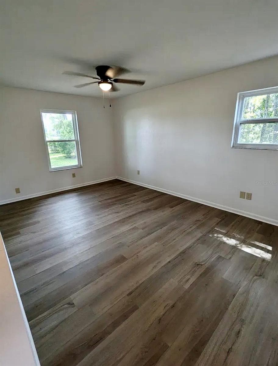 507 GOVERNOR AVENUE — photo 14 of 23