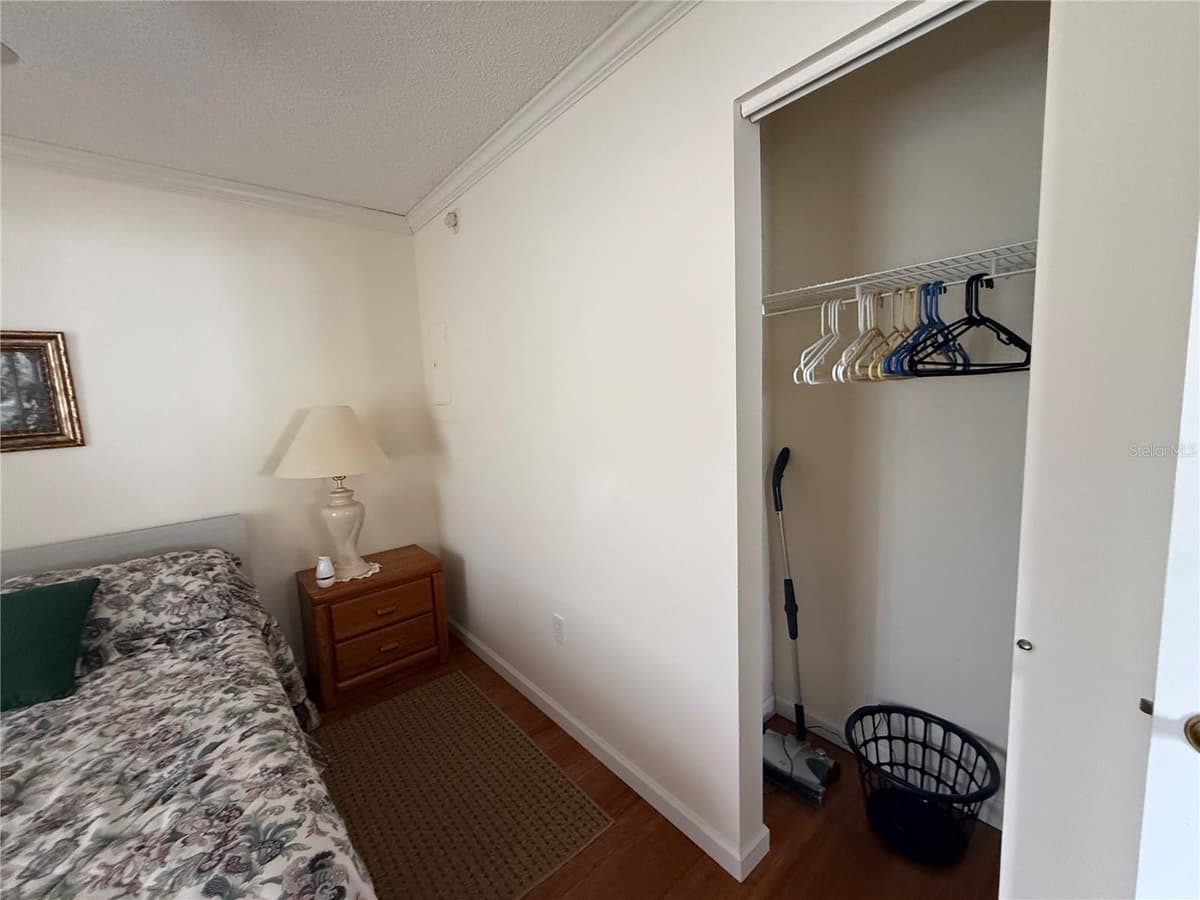 12131 ROCKFORD STREET — photo 23 of 39