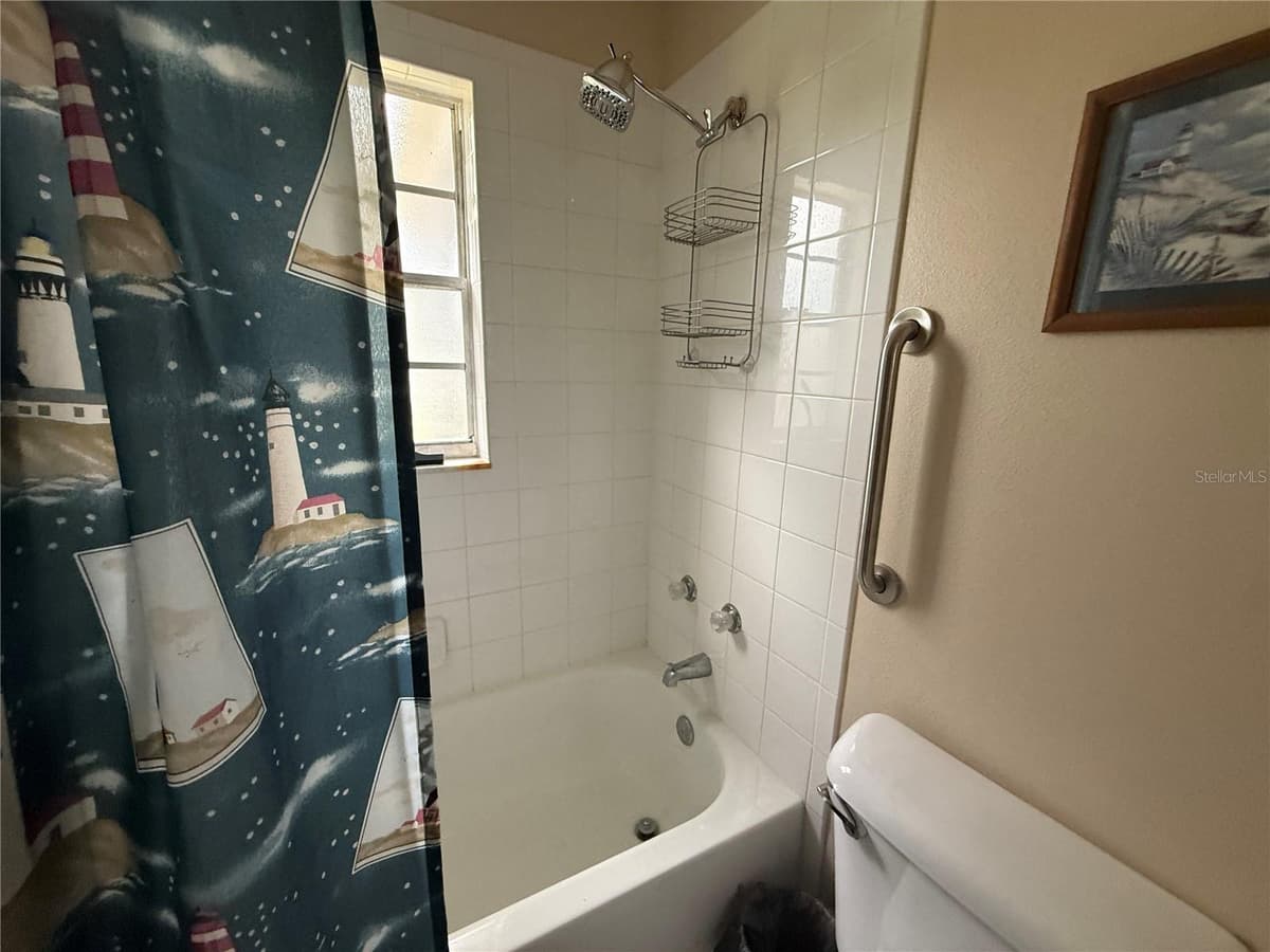12131 ROCKFORD STREET — photo 19 of 39
