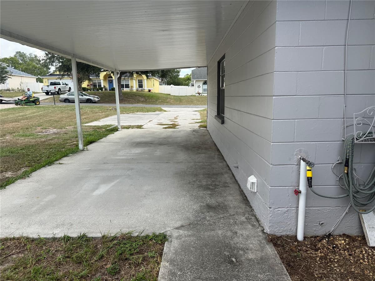12131 ROCKFORD STREET — photo 35 of 39