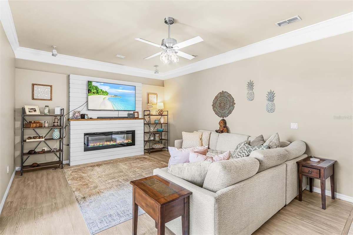 12808 VISTA PINE CIRCLE — photo 19 of 43
