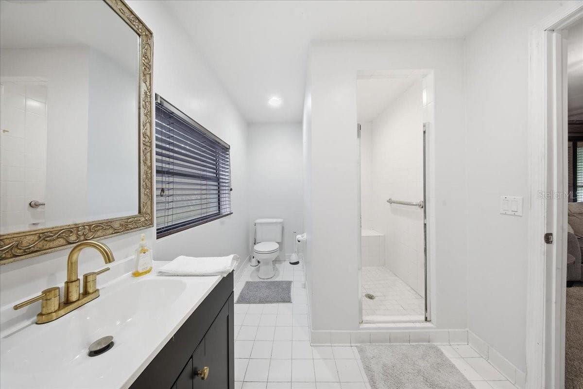 1630 STILLMEADOW ROAD — photo 34 of 100