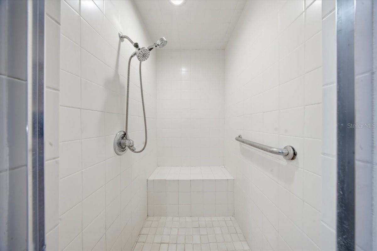 1630 STILLMEADOW ROAD — photo 36 of 100