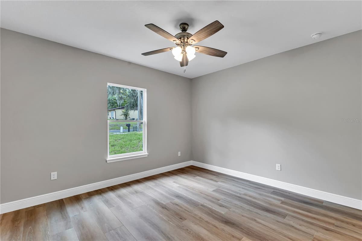 379 ORANGE AVENUE — photo 27 of 32