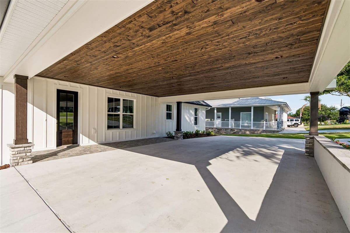 5683 OLD BERKLEY ROAD — photo 5 of 100