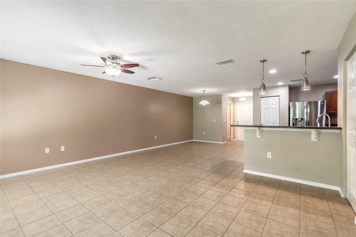 2669 SICILY DRIVE — photo 15 of 41