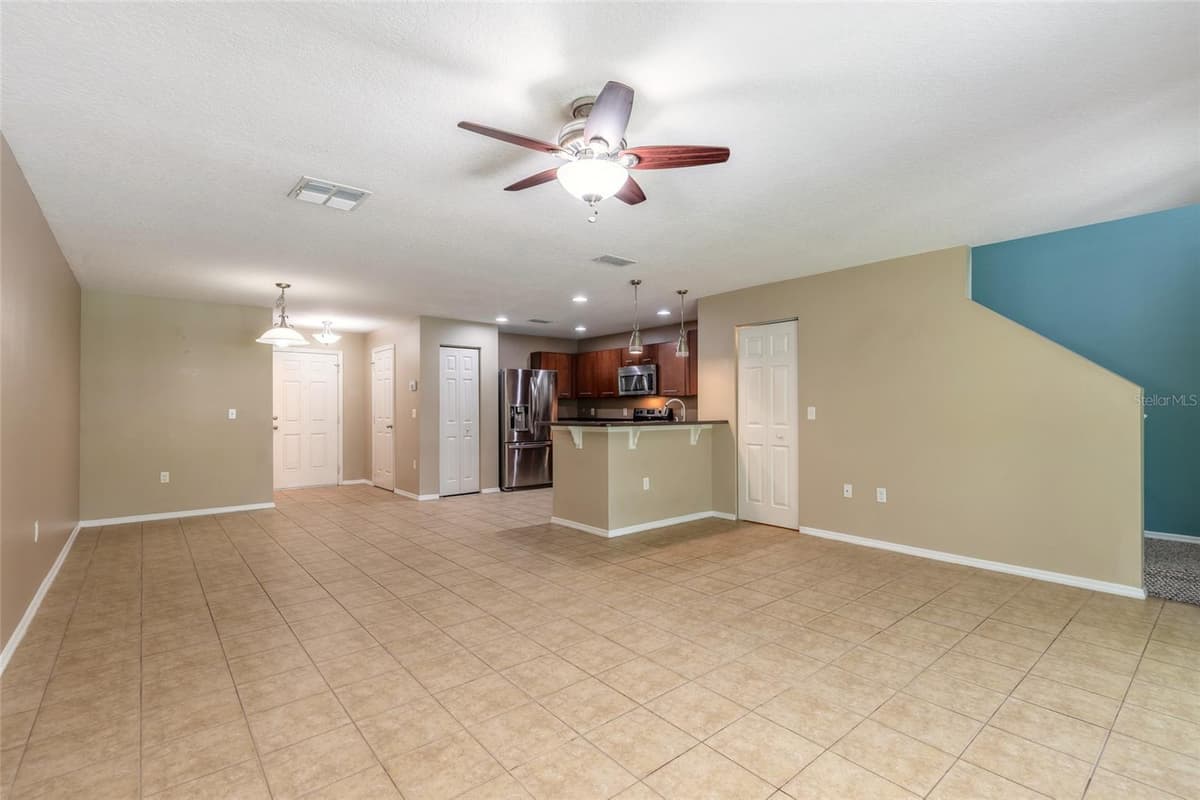 2669 SICILY DRIVE — photo 14 of 41