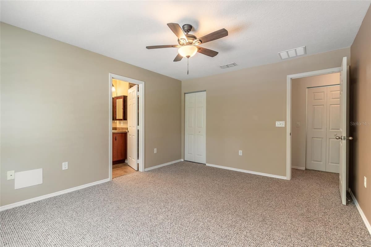 2669 SICILY DRIVE — photo 17 of 41