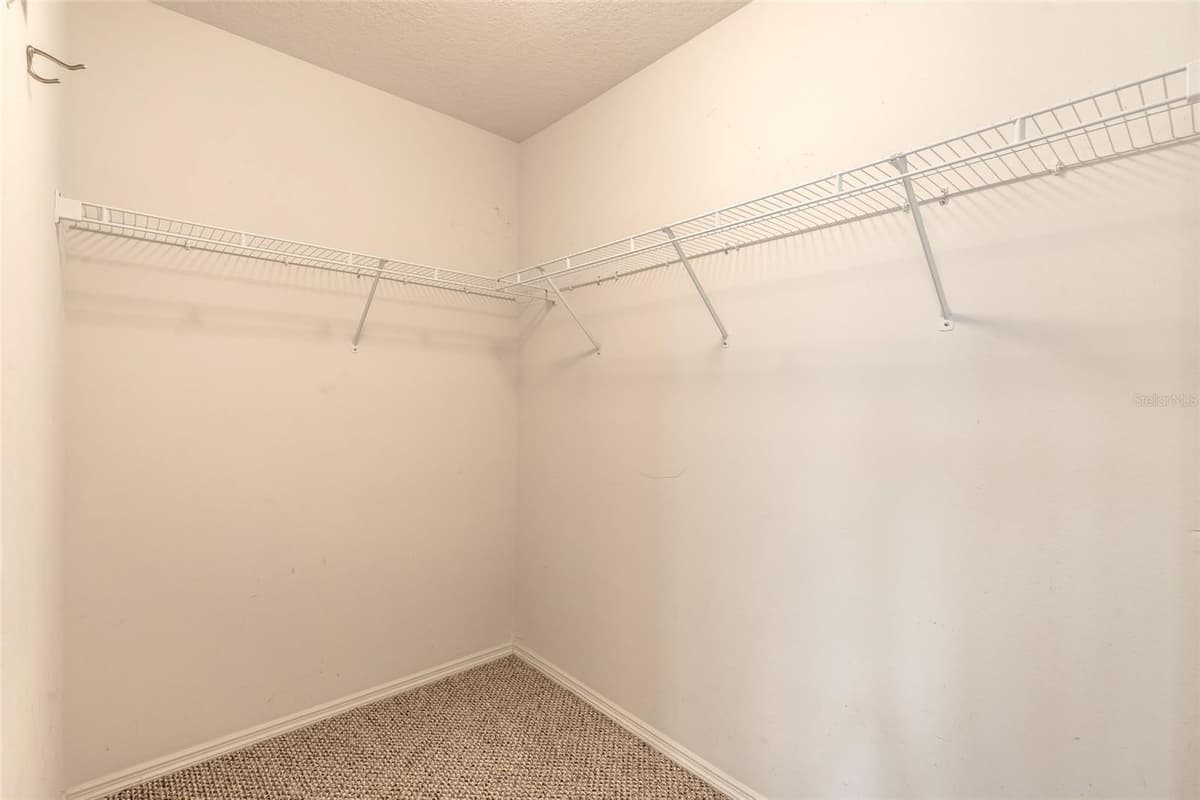 2669 SICILY DRIVE — photo 20 of 41