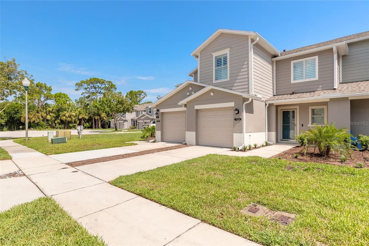 2669 SICILY DRIVE — photo 2 of 41