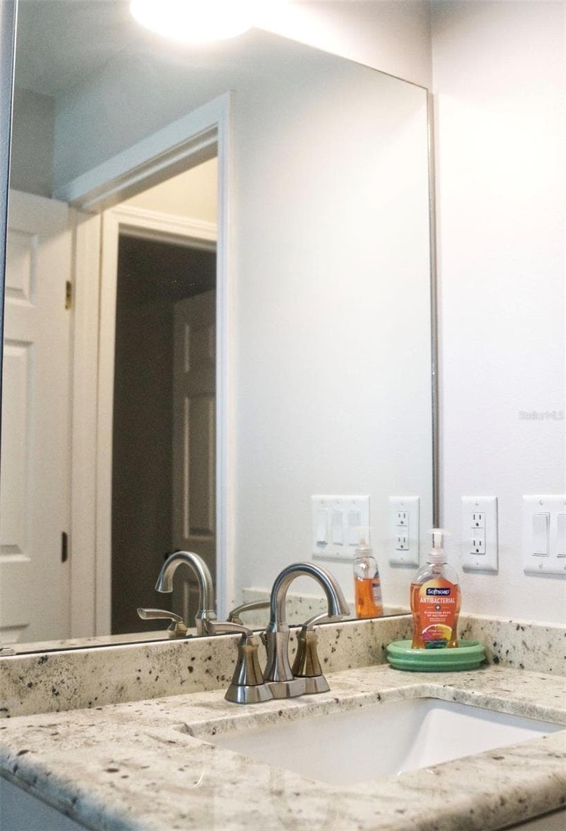 3109 BRYANT AVENUE — photo 14 of 26