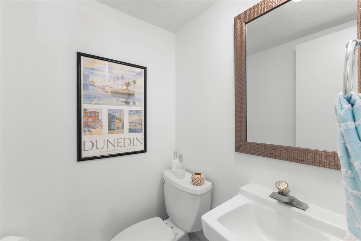 433 PAULA DRIVE — photo 24 of 38
