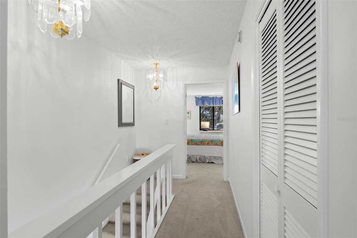 433 PAULA DRIVE — photo 14 of 38