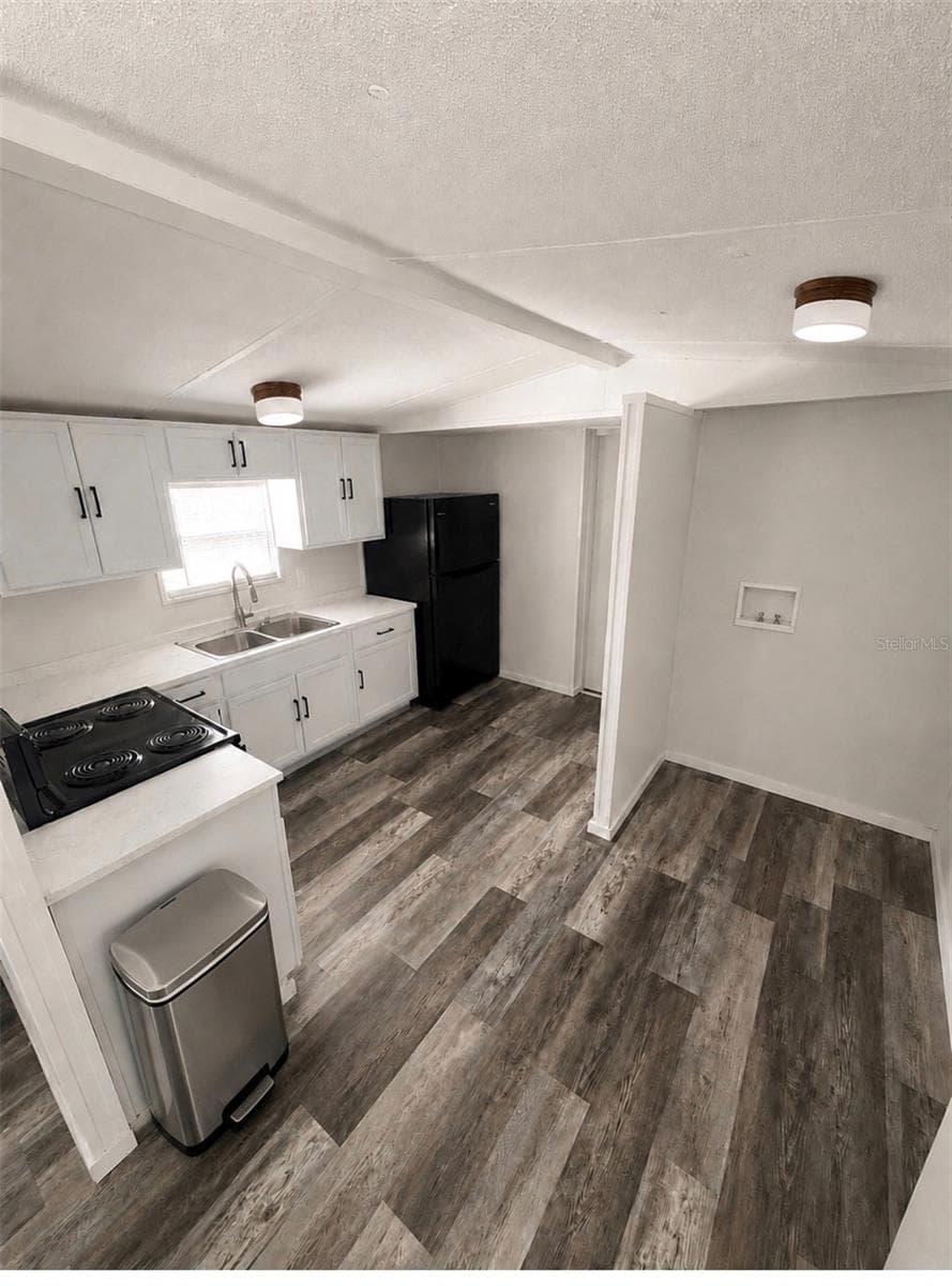 35 SUNSET CIRCLE — photo 8 of 10