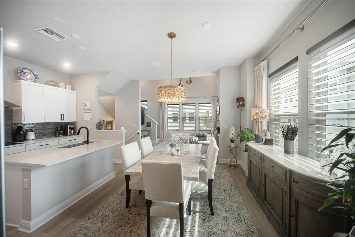 2501 BOONE COURT — photo 14 of 55
