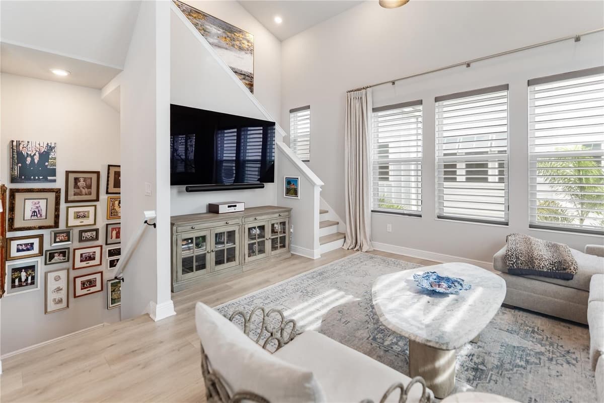 2501 BOONE COURT — photo 15 of 55