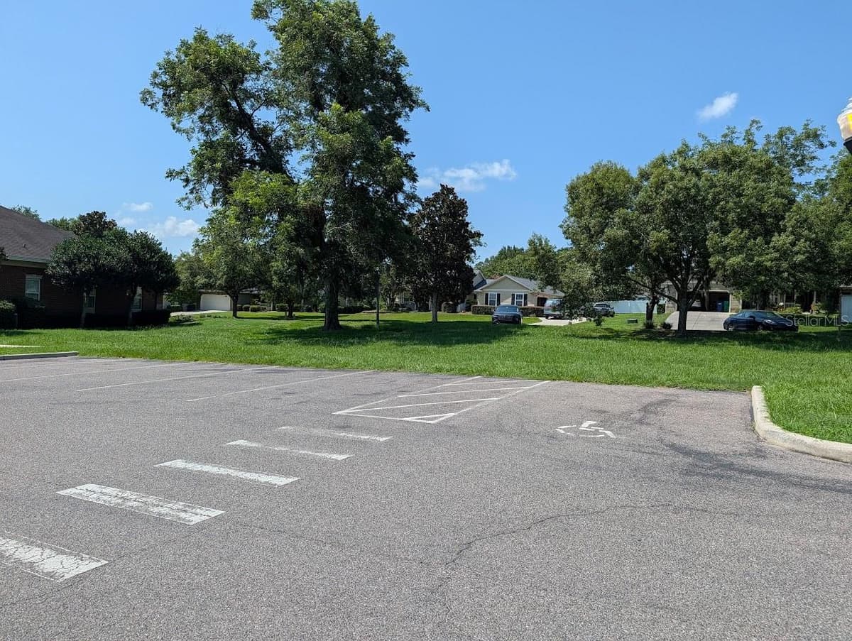 XX 151ST BOULEVARD — photo 3 of 7