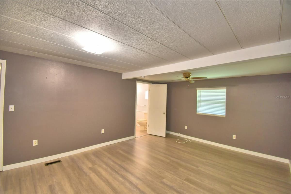 111 PARADISE LANE — photo 21 of 50