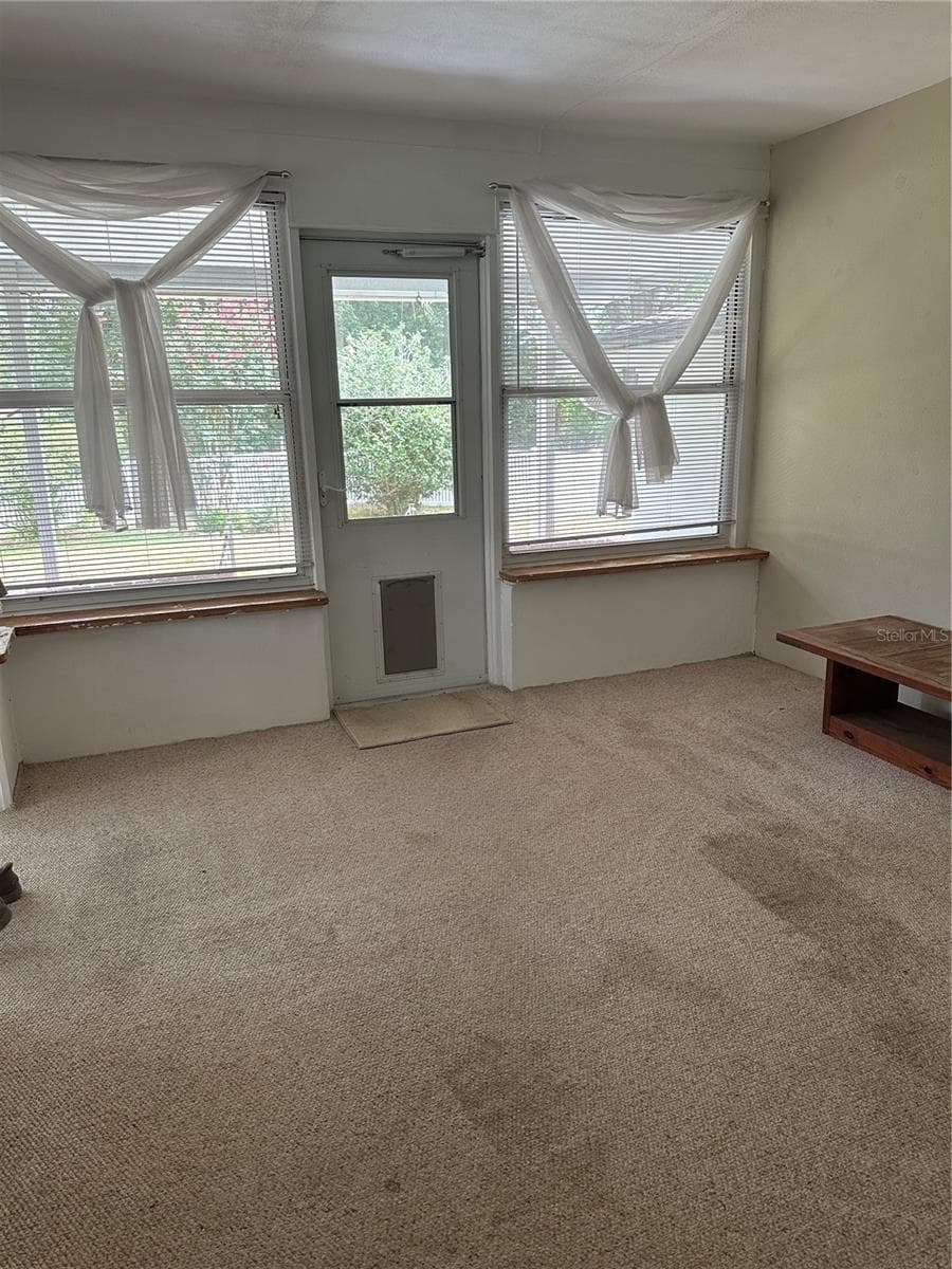 Unknown — photo 15 of 21