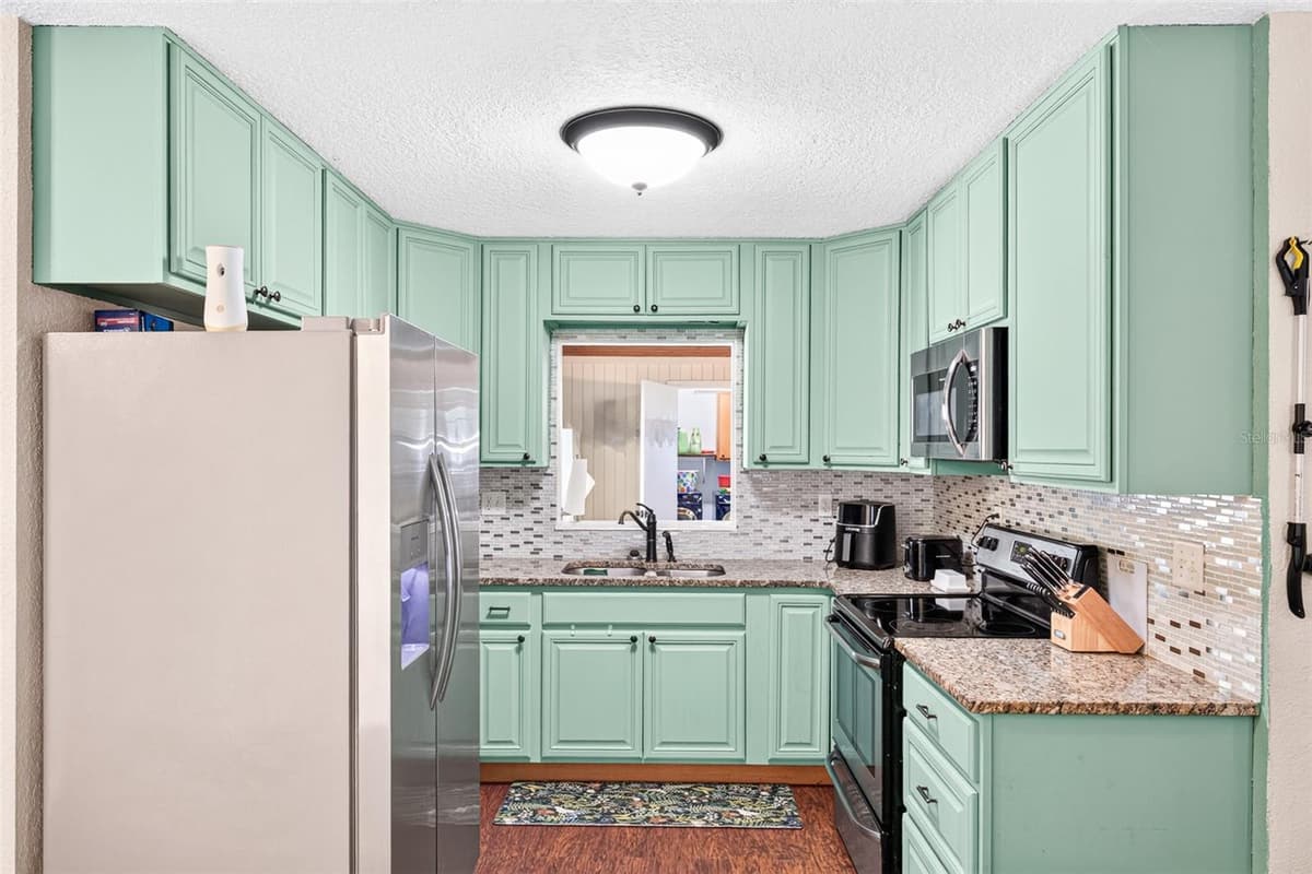 2021 OLIVER PLACE — photo 7 of 45