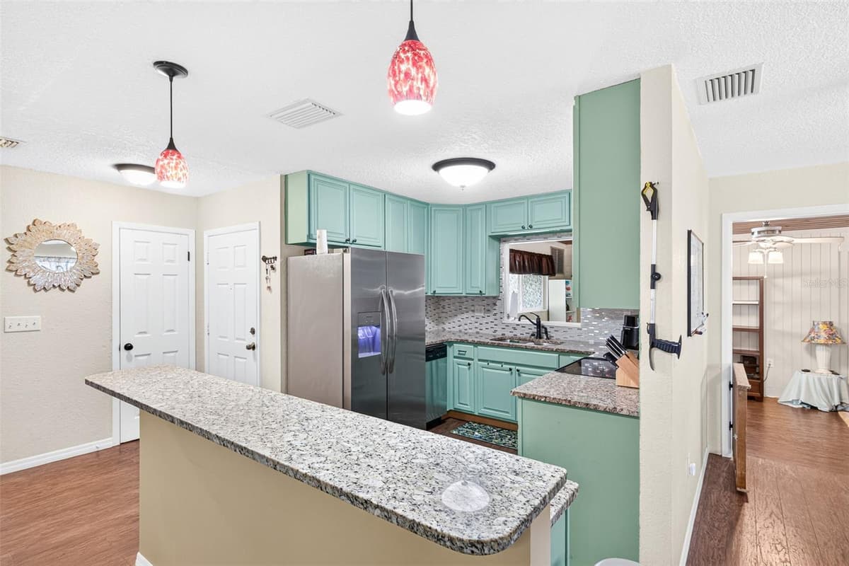 2021 OLIVER PLACE — photo 8 of 45