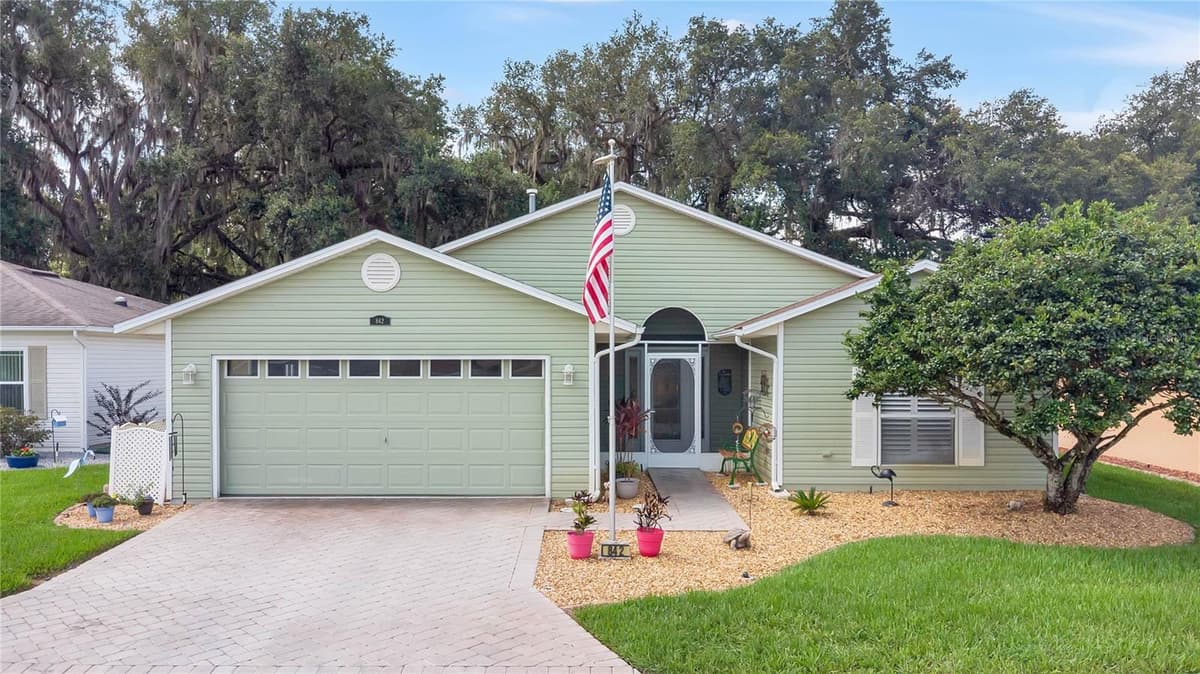 842 OLD OAKS LANE — photo 4 of 56