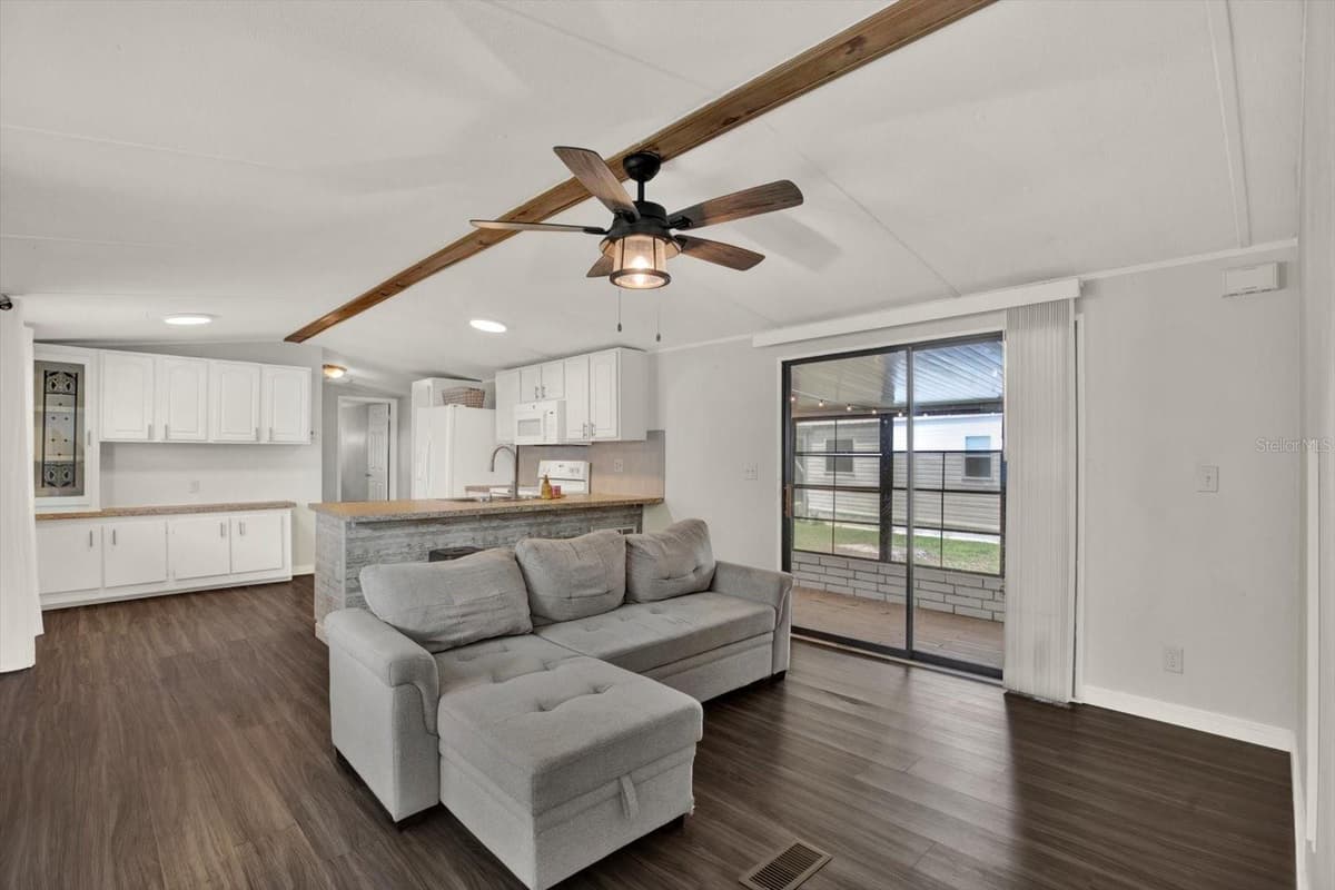 34421 COUNTRYSIDE DRIVE — photo 4 of 30