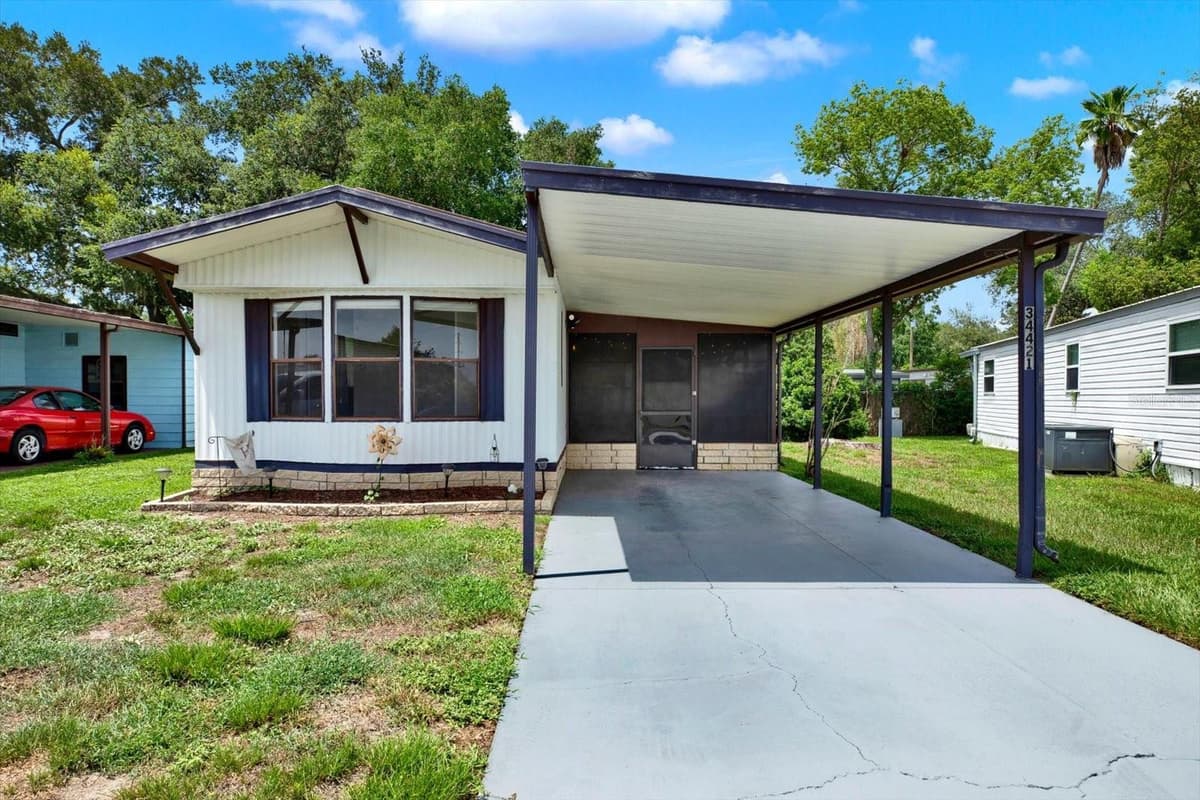 34421 COUNTRYSIDE DRIVE — photo 1 of 30