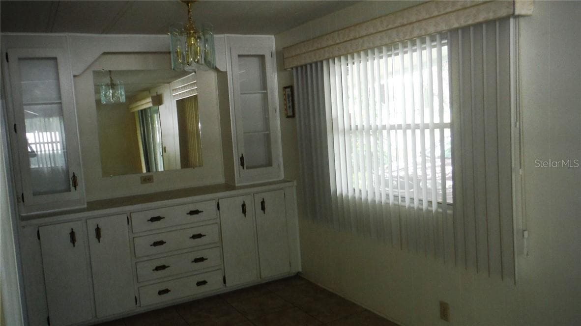 37 HONEY BEAR COURT — photo 9 of 25