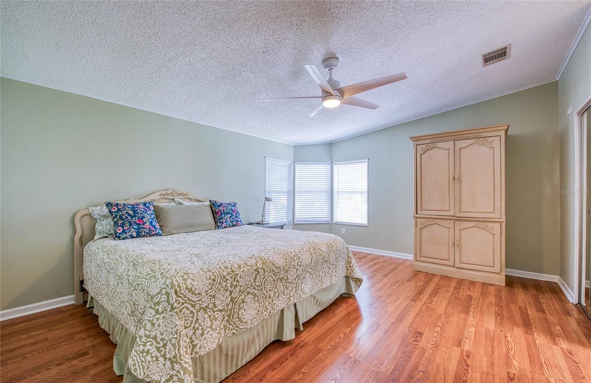 480 TROUT LANE — photo 19 of 62