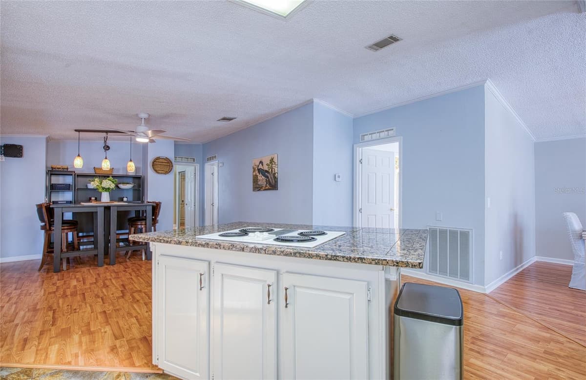 480 TROUT LANE — photo 12 of 62