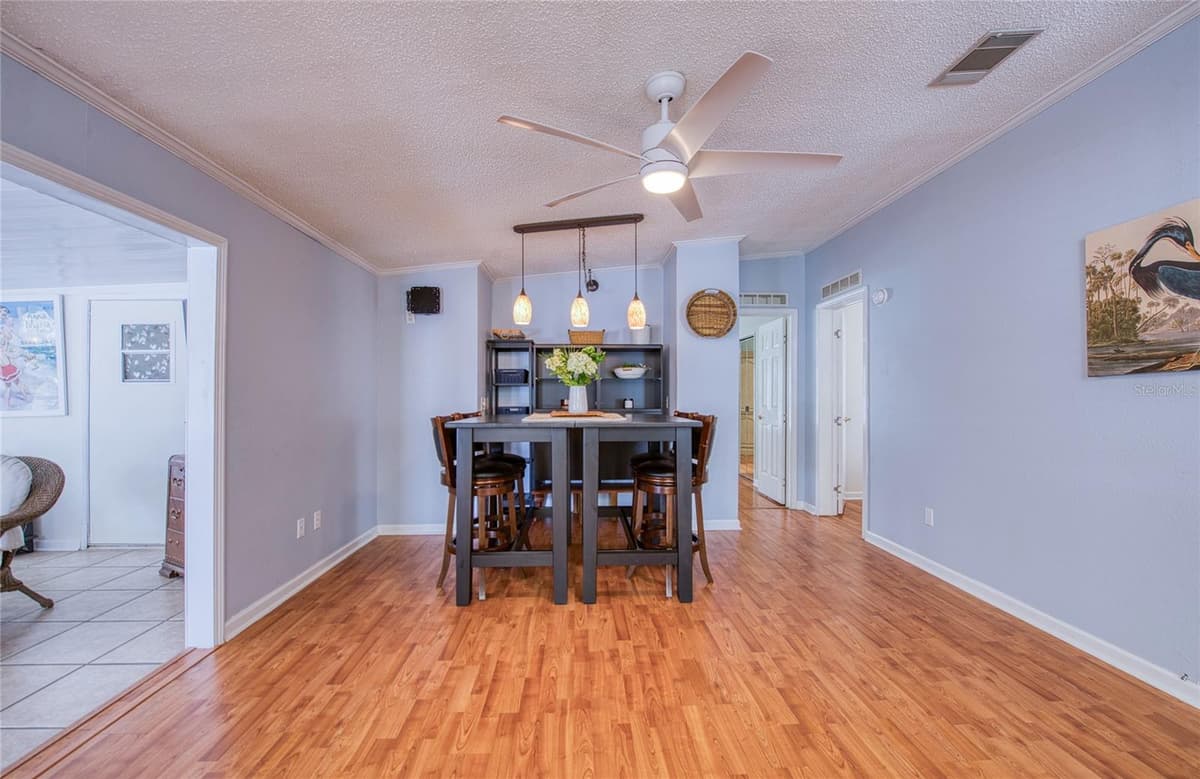 480 TROUT LANE — photo 14 of 62