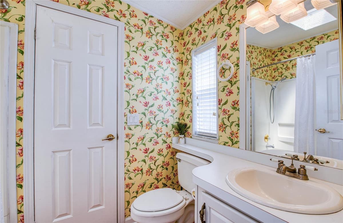 480 TROUT LANE — photo 31 of 62