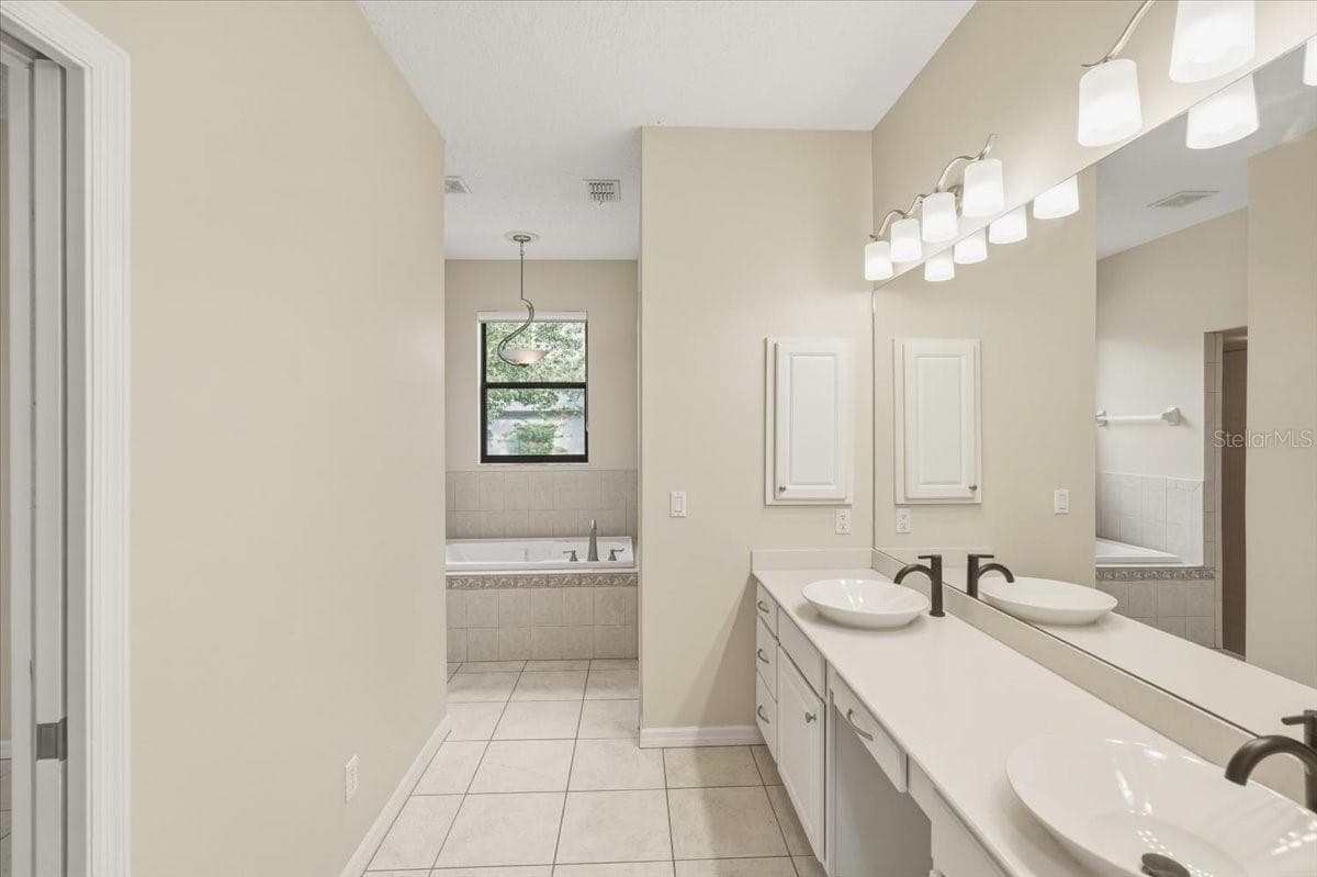 58 BYRSONIMA CIRCLE — photo 21 of 50