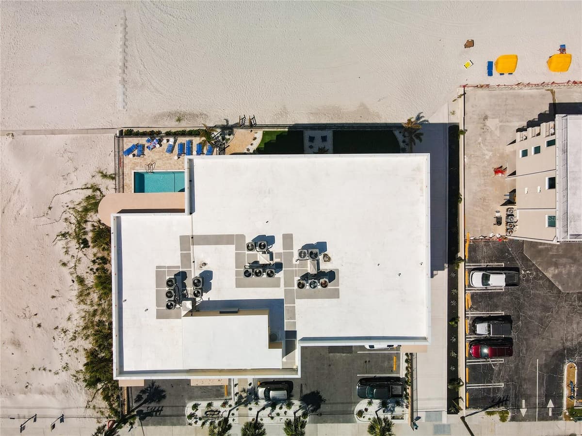 14146 GULF BOULEVARD — photo 29 of 29
