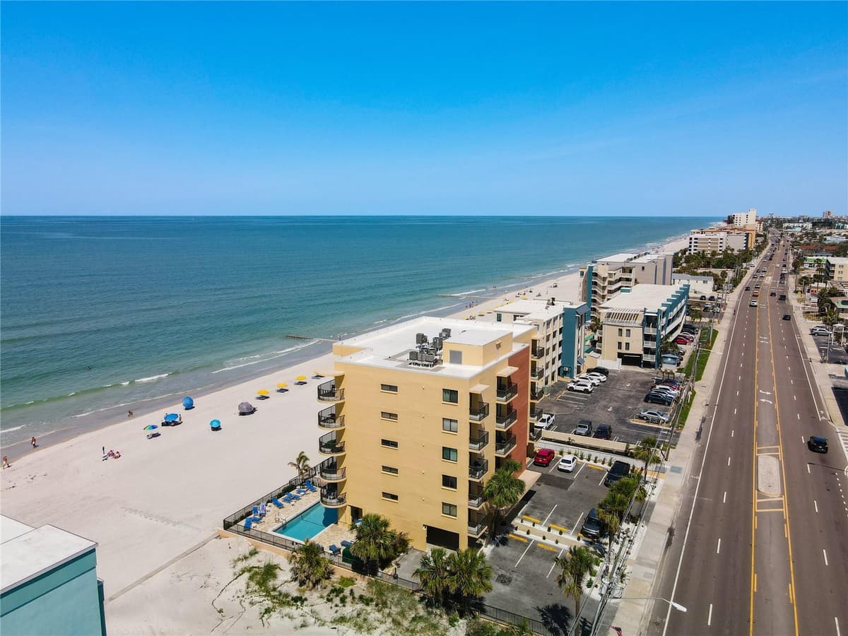 14146 GULF BOULEVARD — photo 27 of 29