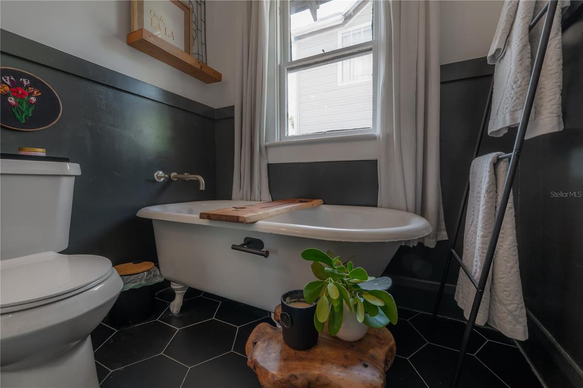2831 MORGAN STREET — photo 31 of 41