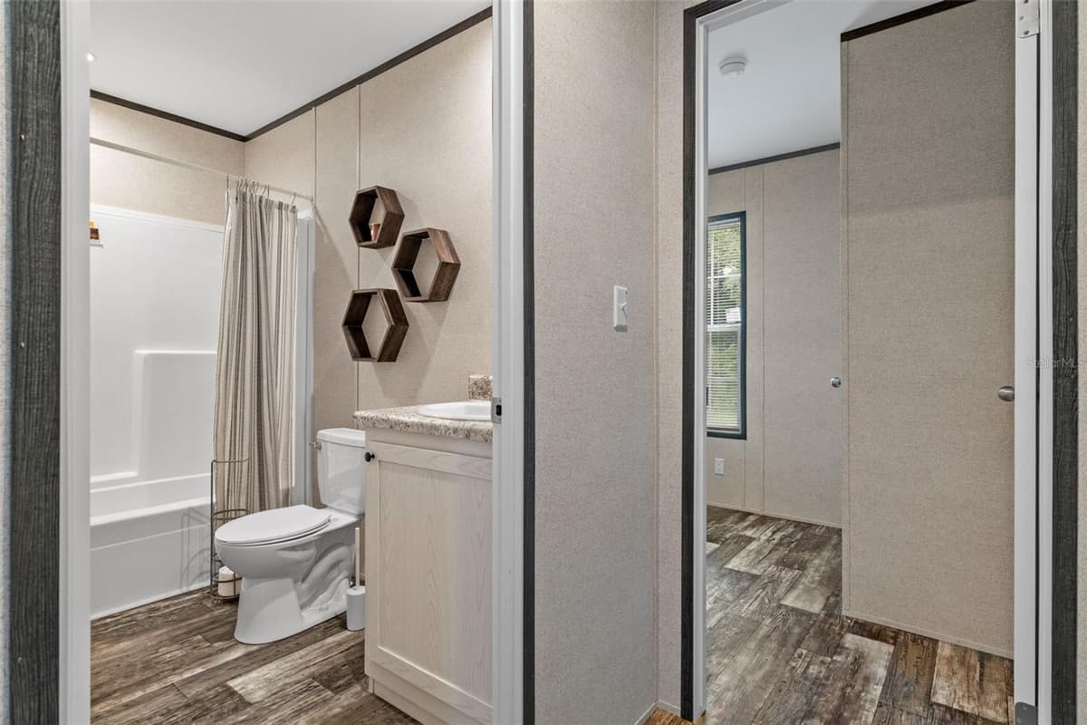4363 CR 690 — photo 14 of 37