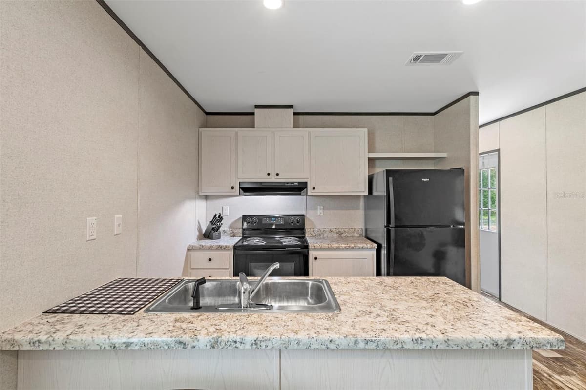 4363 CR 690 — photo 11 of 37