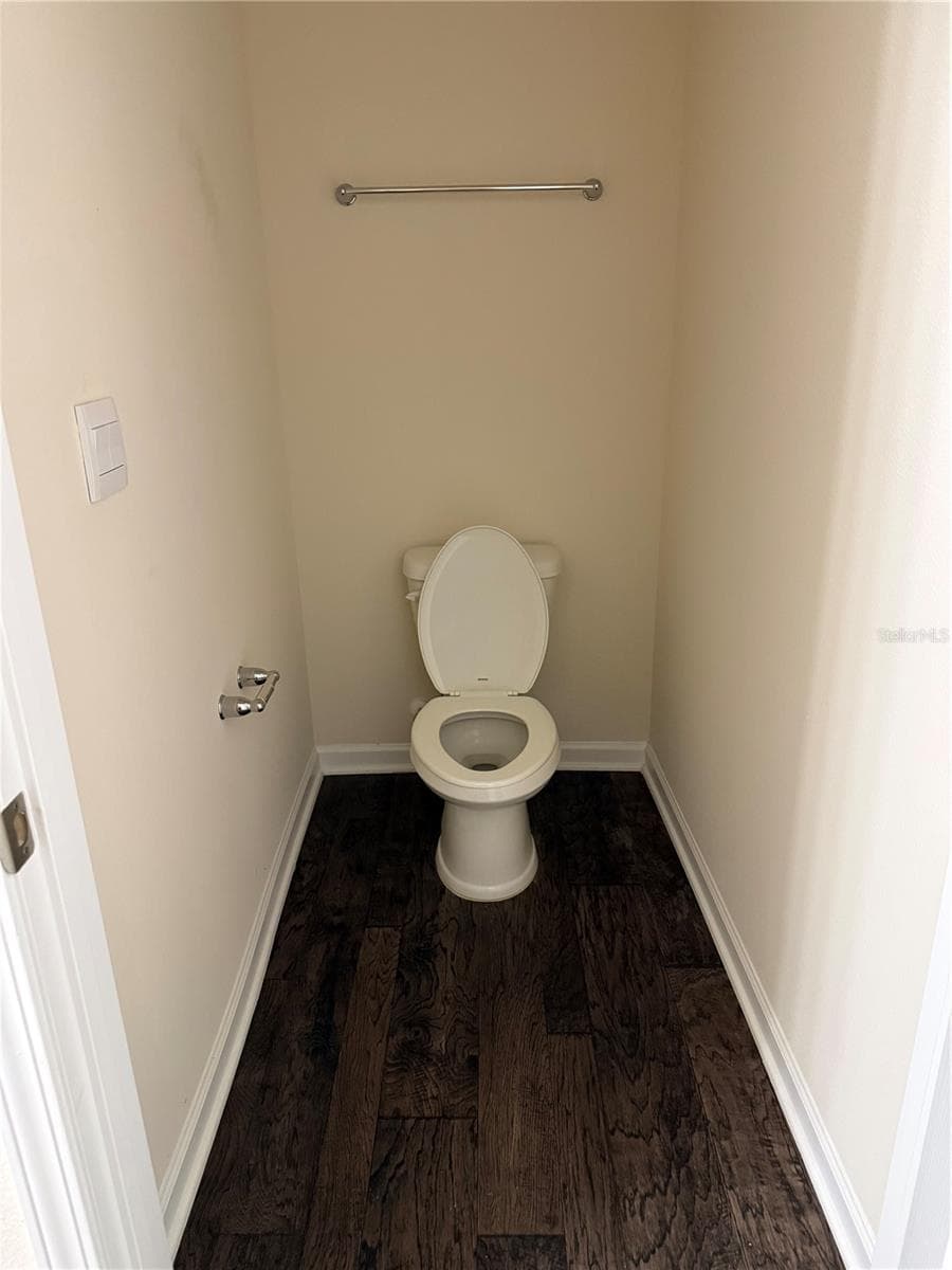 754 GRAND RESERVE DRIVE — photo 15 of 17