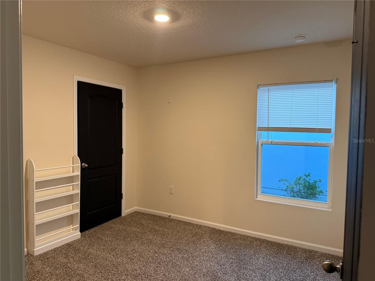 754 GRAND RESERVE DRIVE — photo 10 of 17