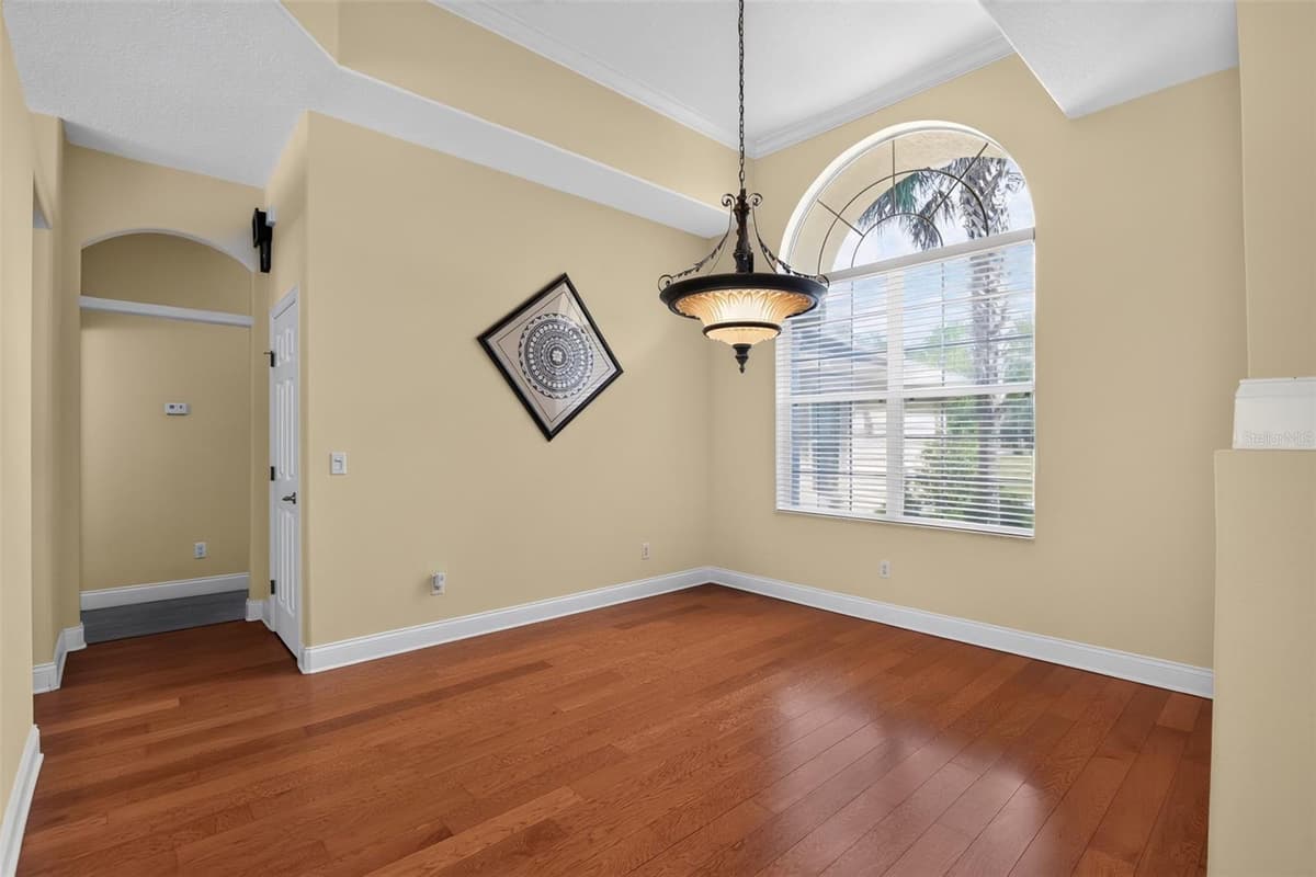 4348 BONANZA DRIVE — photo 19 of 40