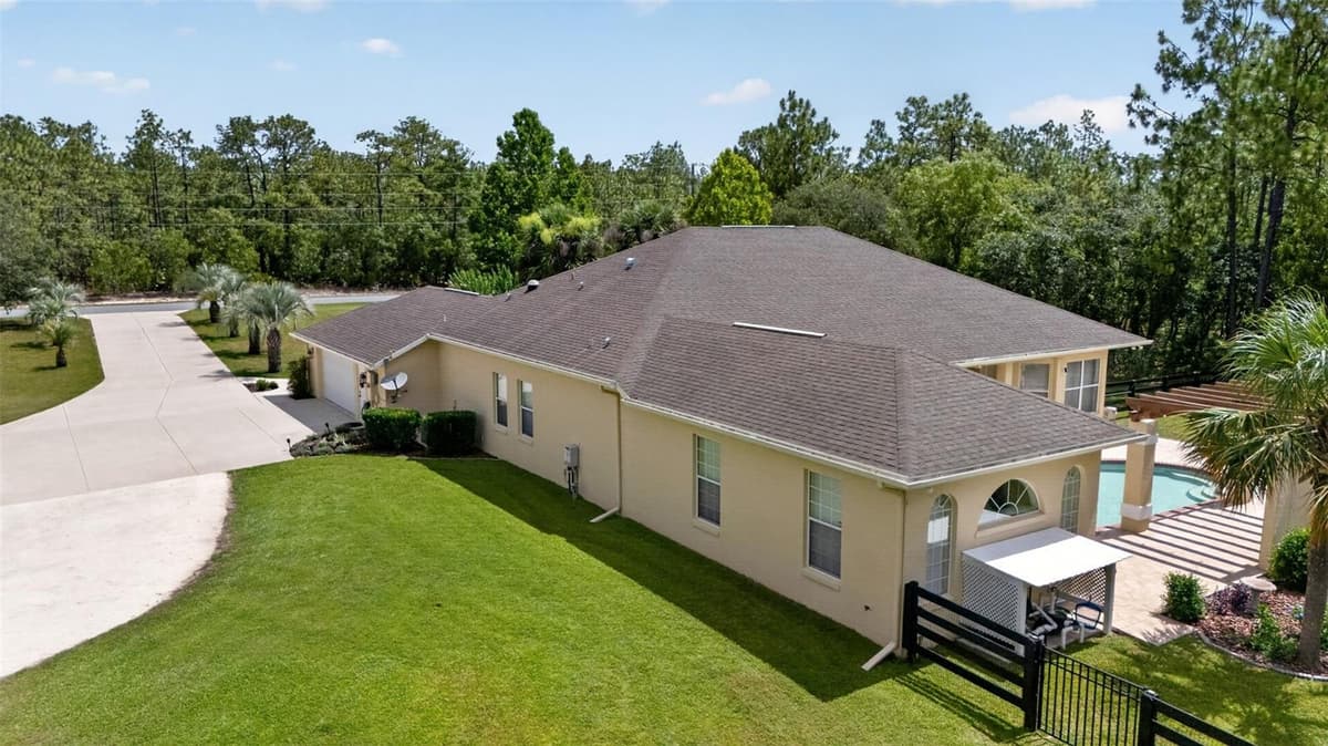 4348 BONANZA DRIVE — photo 5 of 40