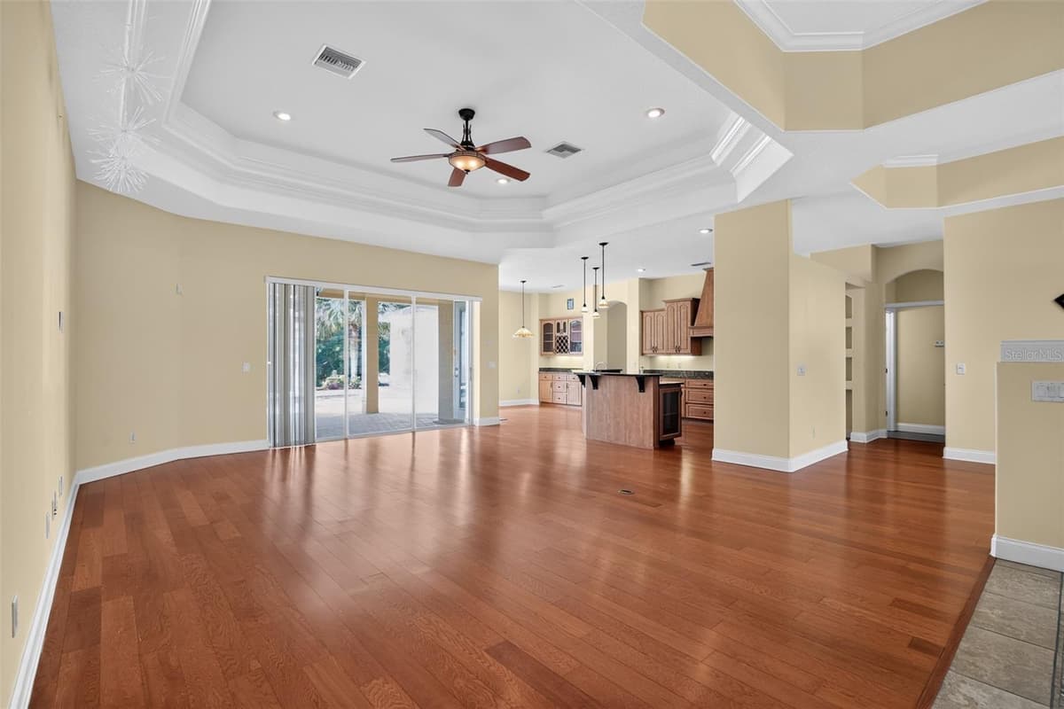 4348 BONANZA DRIVE — photo 16 of 40