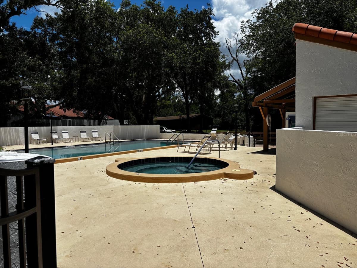 11502 ROBLES DEL RIO PLACE — photo 34 of 39